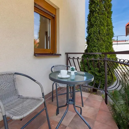 Roko Apartment Vrata